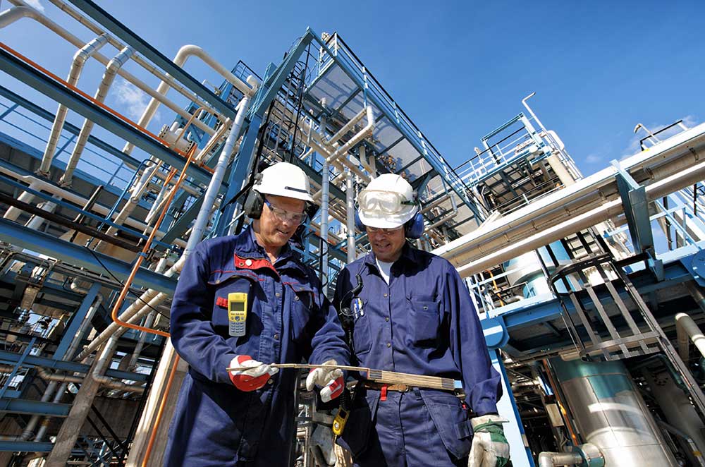 What Does An Oil Field Technician Do